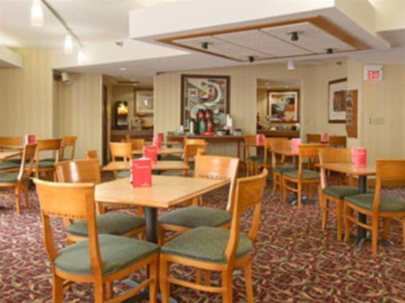 Holiday Inn Indianapolis - Airport Area N By Ihg Екстер'єр фото