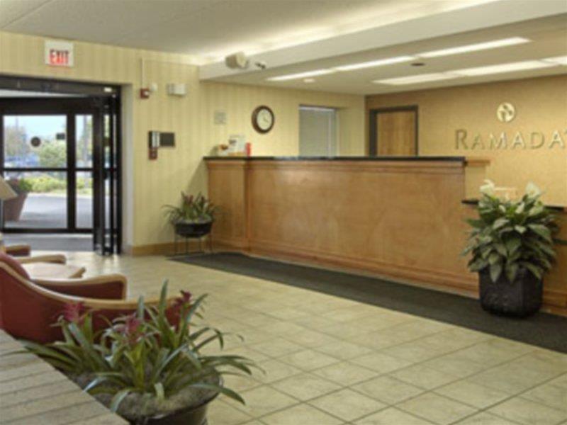 Holiday Inn Indianapolis - Airport Area N By Ihg Екстер'єр фото